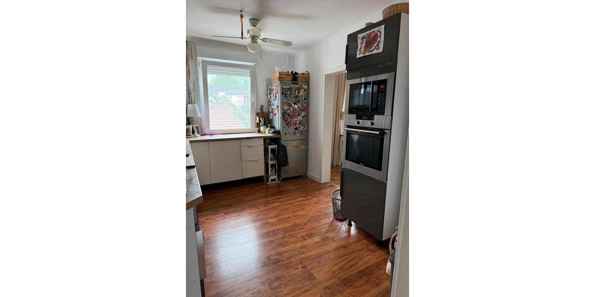 Einfamilienhaus Bergneustadt - 6 Zimmer, 135 m&sup2;, 235.000&euro; | Angebot:26102659