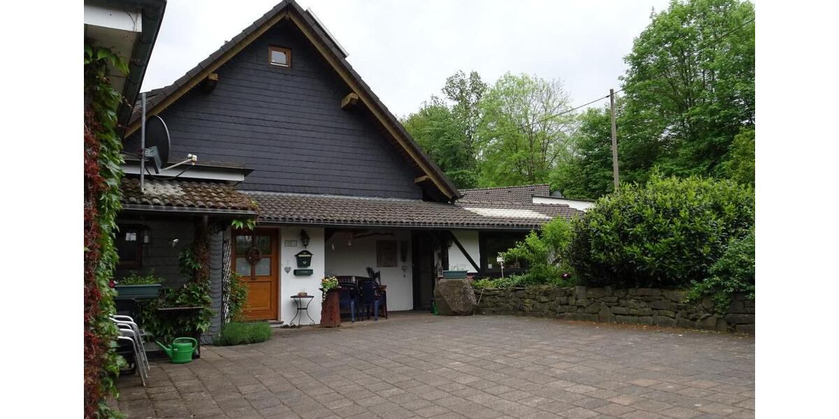 Einfamilienhaus Bergneustadt - 425.000&euro; | Angebot:25236964