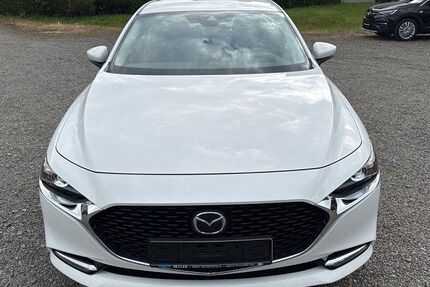 Mazda 3 28.300 km 18.890 &euro; Engelskirchen 51766
