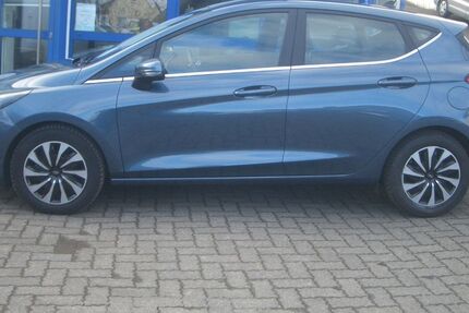 Ford Fiesta 49.000 km 11.590 &euro; Attendorn-Repe 57439