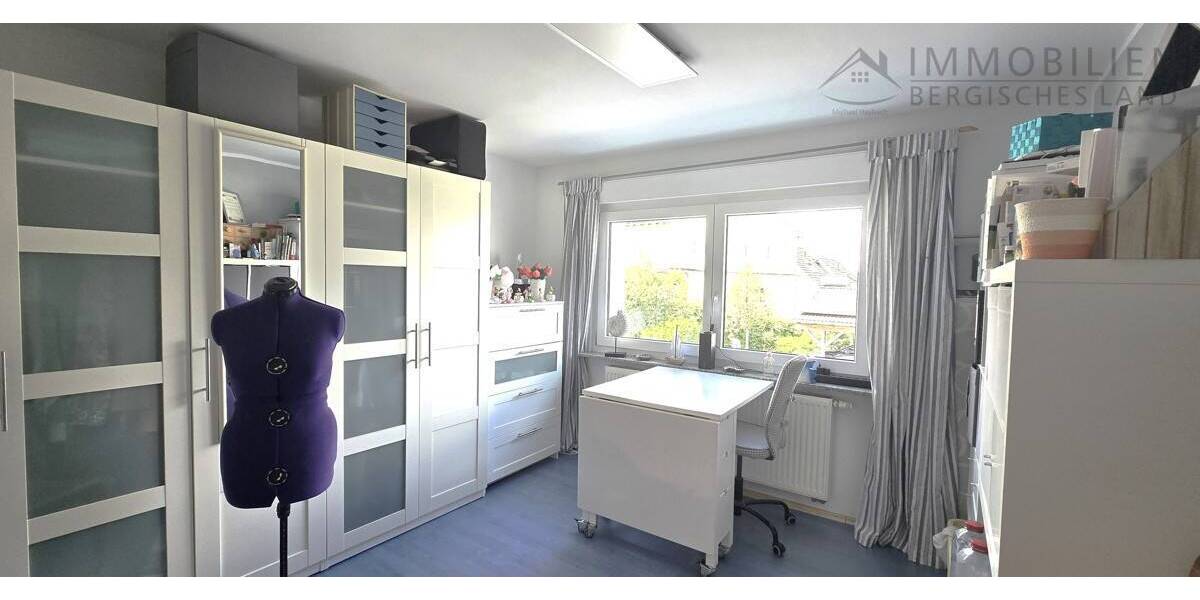 Reihenendhaus Hückeswagen Innenstadt - 4 Zimmer, 110 m&sup2;, 325.000&euro; | Angebot:25675573