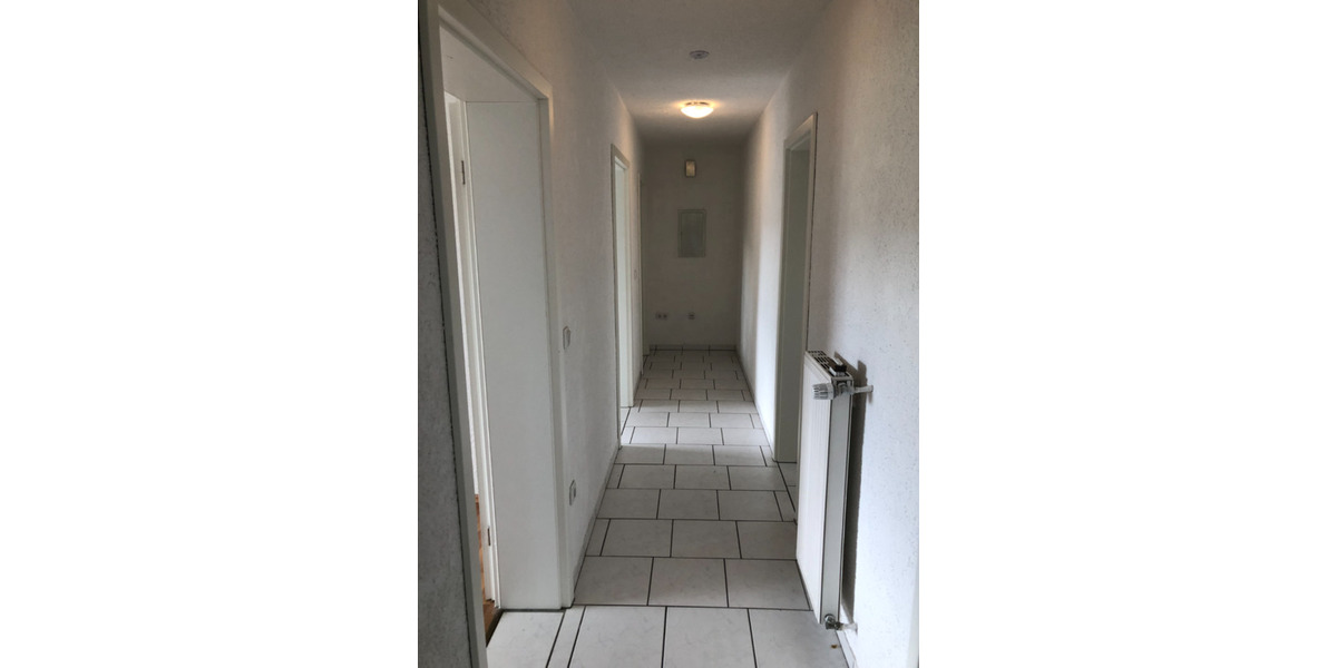 Dachgeschoßwohnung Engelskirchen - 3 Zimmer, 750&euro; | Angebot:22266503