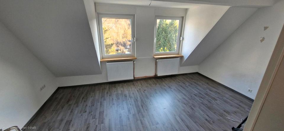 Reihenhaus Lüdenscheid Staberg - 5 Zimmer, 90 m&sup2;, 220.000&euro; | Angebot:26778747