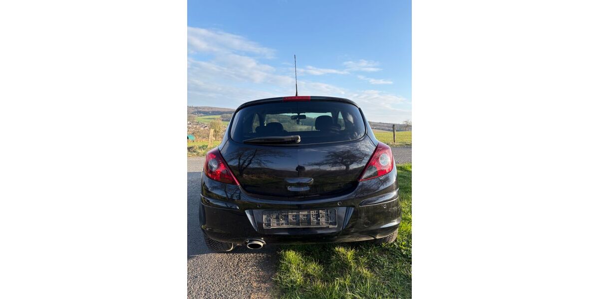 Opel Corsa 123.338 km 4.500 &euro; Ruppichteroth 53809