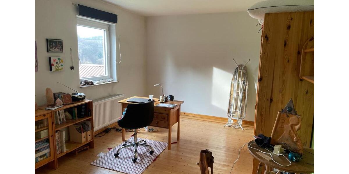 Einfamilienhaus Eitorf - 4.5 Zimmer, 121 m&sup2;, 1.300&euro; | Angebot:25982313