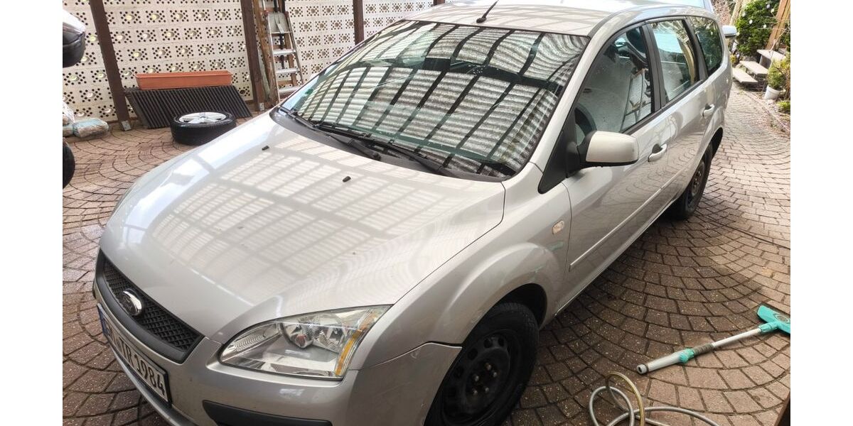 Ford Focus 200.000 km 2.300 &euro; Lindlar 51789