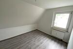 Dachgeschoßwohnung Plettenberg - 3 Zimmer, 38 m&sup2;, 339&euro; | Angebot:26545841
