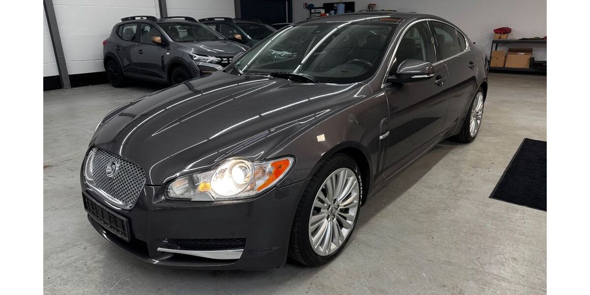 Jaguar XF 185.000 km 7.890 &euro; Much 53804