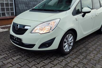 Opel Meriva 144.000 km 5.950 &euro; Meinerzhagen 58540
