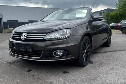VW Eos 100.050 km 8.890 &euro; Hückeswagen 42499
