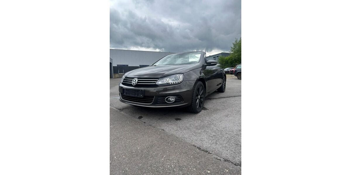 VW Eos 100.050 km 8.890 &euro; Hückeswagen 42499