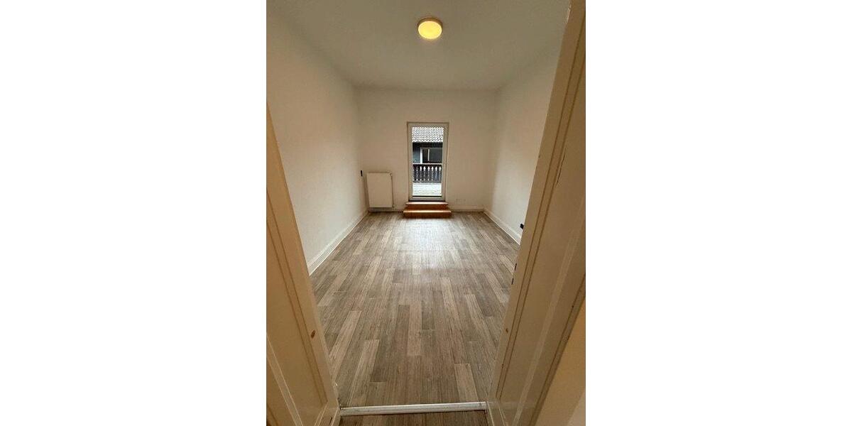 Etagenwohnung Plettenberg - 3 Zimmer, 112 m&sup2;, 600&euro; | Angebot:26459537