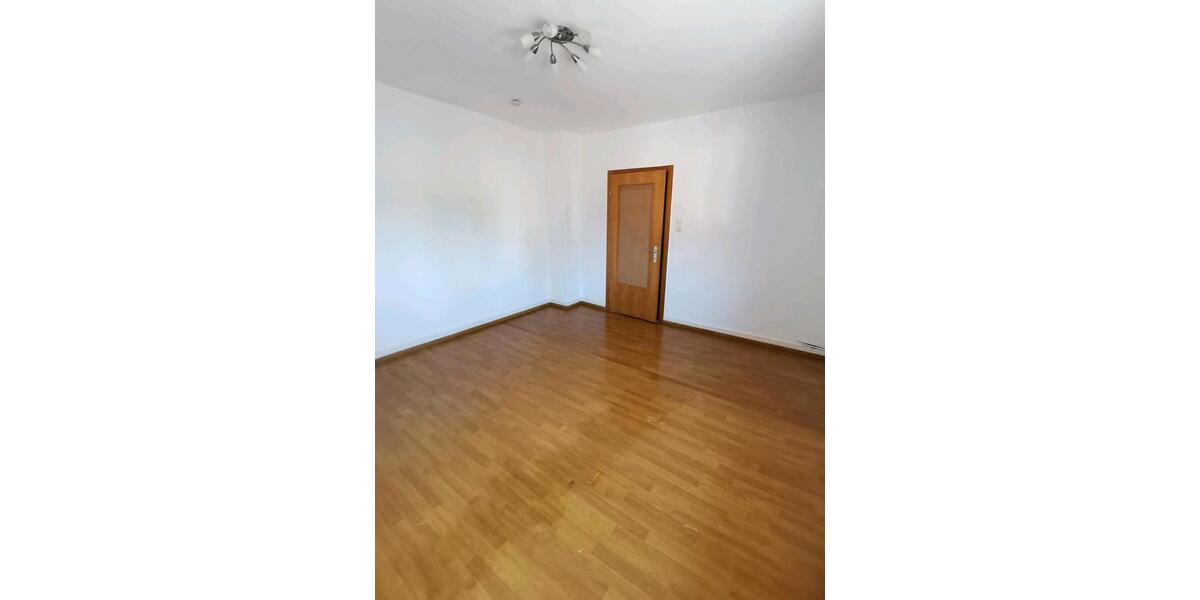 Etagenwohnung Wermelskirchen - 3 Zimmer, 80 m&sup2;, 1.020&euro; | Angebot:27551964
