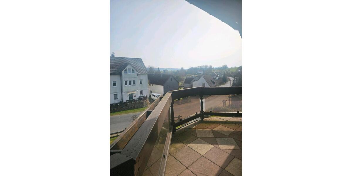 Dachgeschoßwohnung Windeck - 3 Zimmer, 85 m&sup2;, 980&euro; | Angebot:26044654