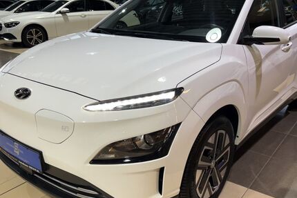 Hyundai KONA 25.671 km 15.800 &euro; Eitorf 53783