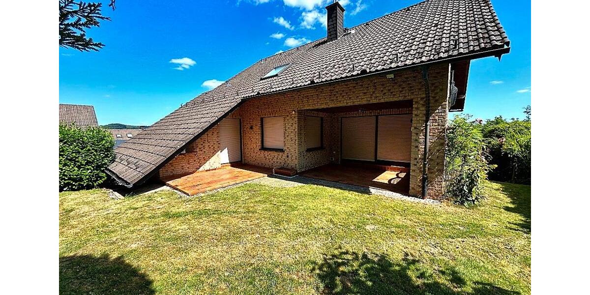 Einfamilienhaus Wenden - 8 Zimmer, 208 m&sup2;, 495.000&euro; | Angebot:27155416