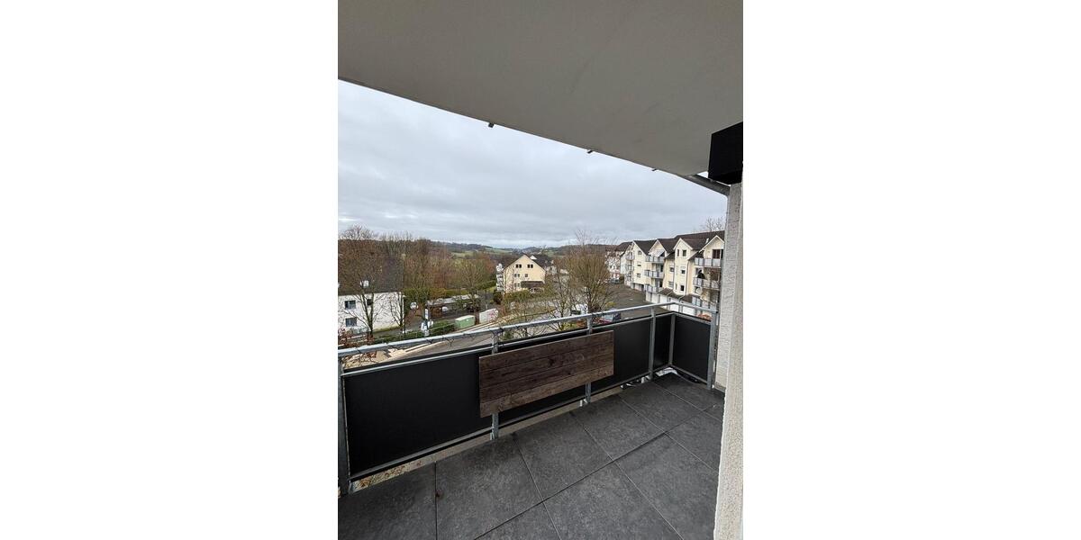 Etagenwohnung Gummersbach - 3 Zimmer, 70 m&sup2;, 910&euro; | Angebot:25256405