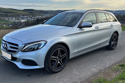 Mercedes-Benz C 220 115.000 km 13.850 &euro; Olpe 57462