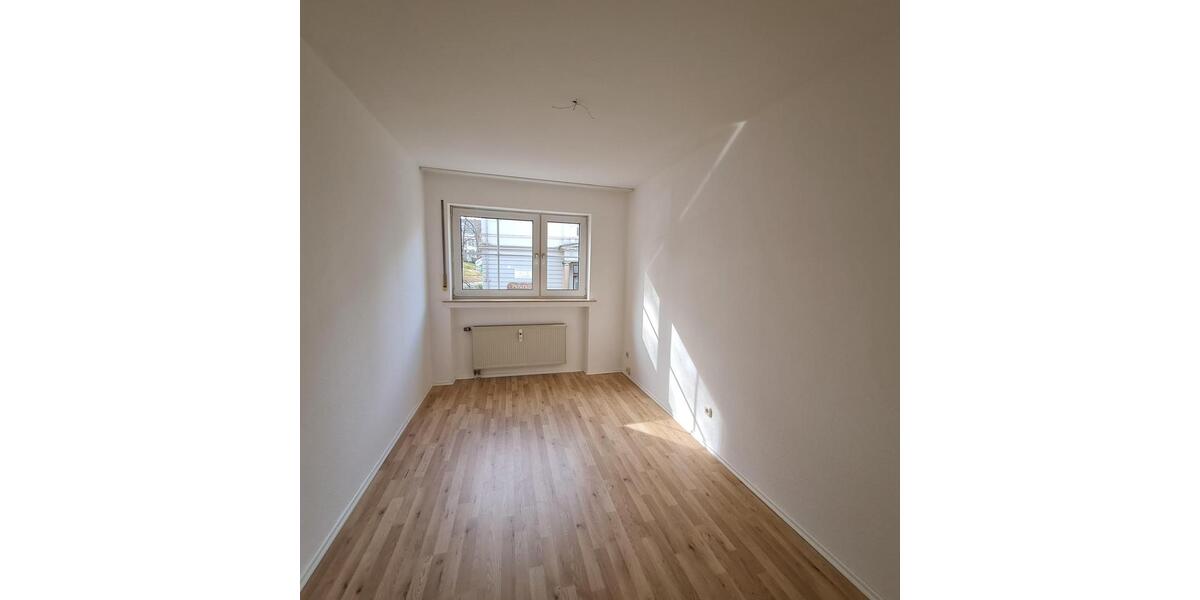 Etagenwohnung Lüdenscheid Staberg - 3 Zimmer, 81 m&sup2;, 715&euro; | Angebot:27592781