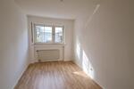 Etagenwohnung Lüdenscheid Staberg - 3 Zimmer, 81 m&sup2;, 715&euro; | Angebot:27592781