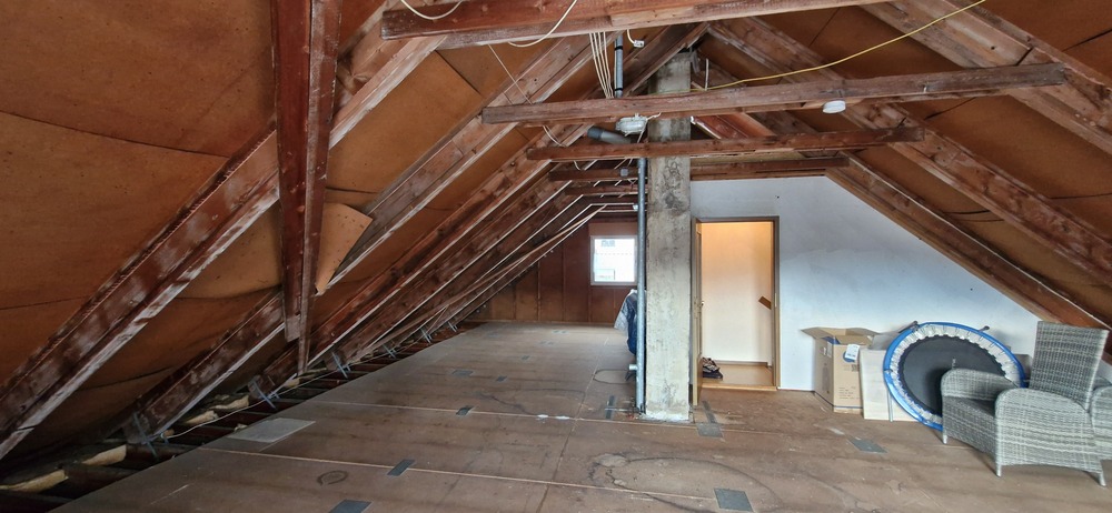 Charmantes Einfamilienhaus mit Garage & Ausbaupotenzial in ruhiger Wohnlage von Reichshof-Berghausen - Einfamilienhaus Reichshof--Berghausen Berghausen | Angebot:24524118