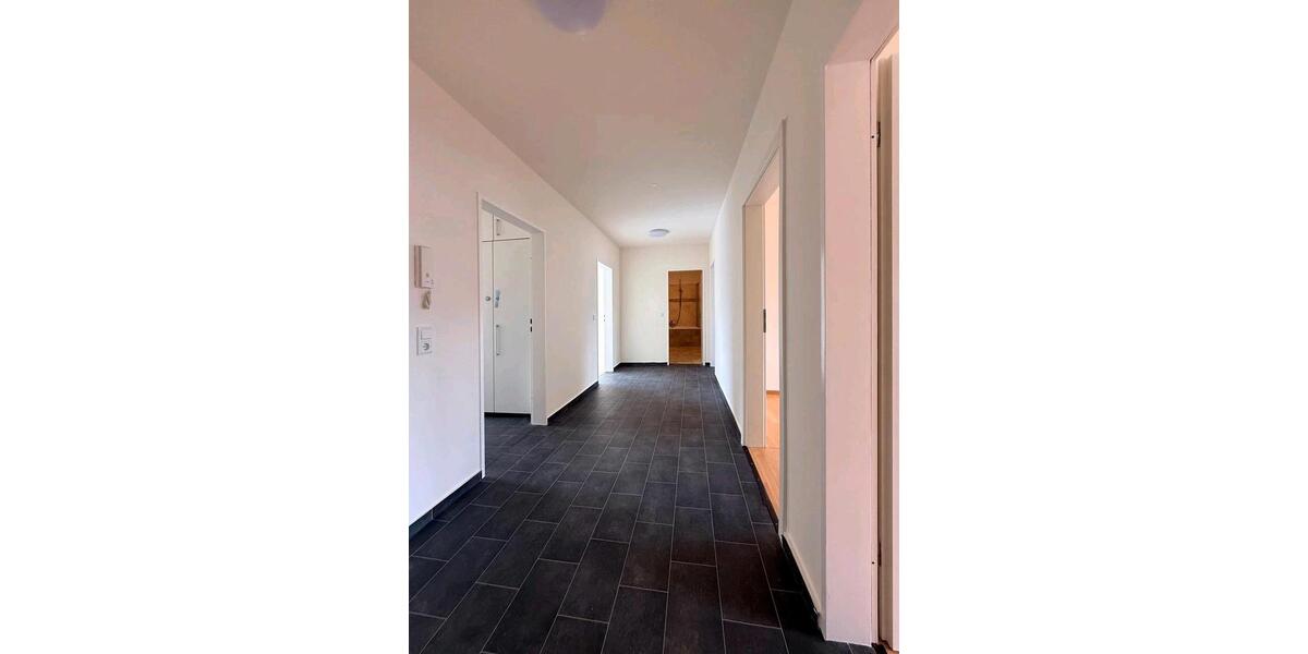 Terrassenwohnung Hückeswagen - 4 Zimmer, 95 m&sup2;, 249.000&euro; | Angebot:27162600