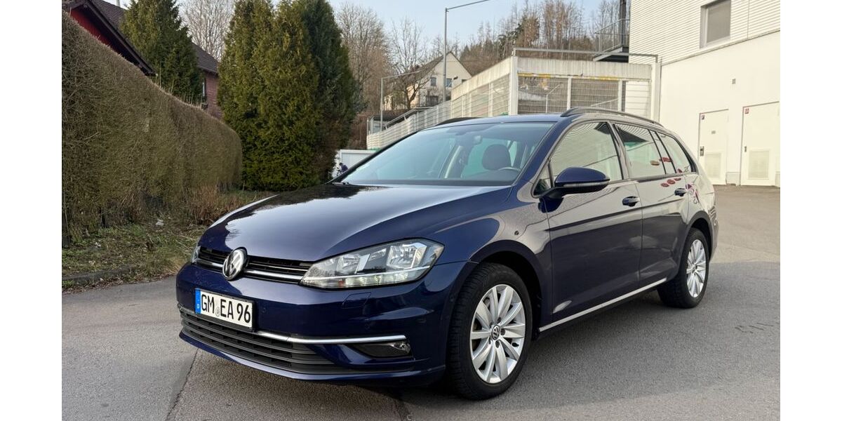 VW Golf 136.751 km 11.600 &euro; Gummersbach 51647