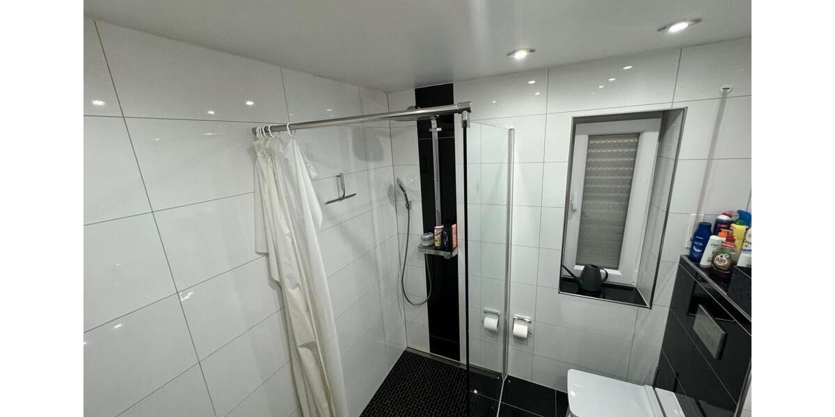 Erdgeschoßwohnung Gummersbach Berstig Süd - 1 Zimmer, 35 m&sup2;, 400&euro; | Angebot:25796042