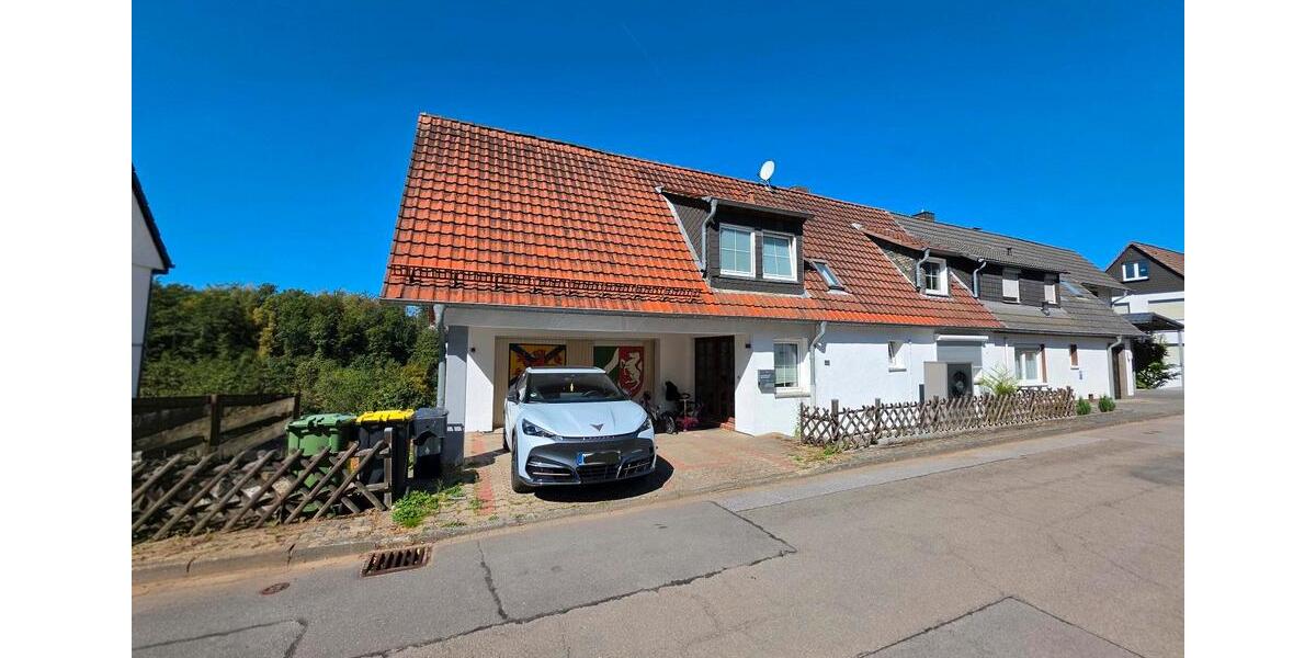 Doppelhaushälfte Meinerzhagen - 4 Zimmer, 150 m&sup2;, 350.000&euro; | Angebot:27426539