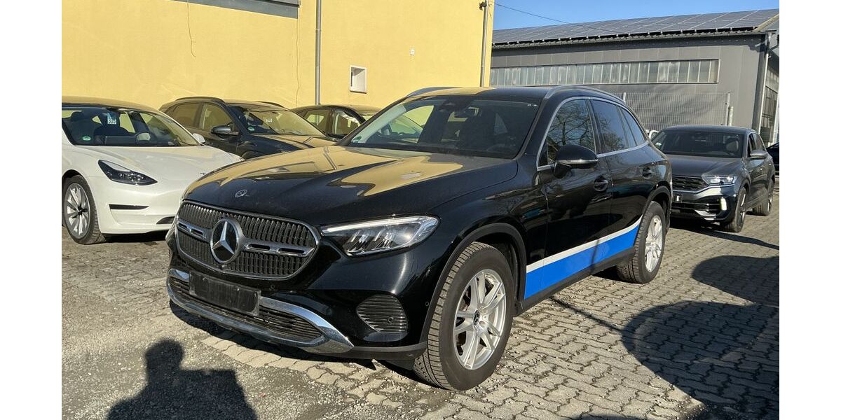 Mercedes-Benz GLC 200 33.788 km 43.500 &euro; Eitorf 53783