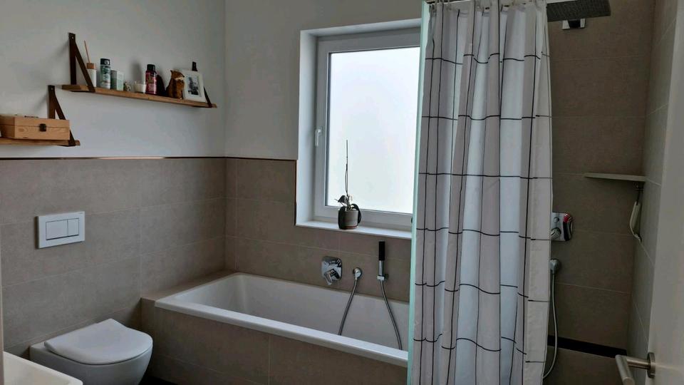 Einfamilienhaus Ruppichteroth - 4 Zimmer, 128 m&sup2;, 550.000&euro; | Angebot:27533873