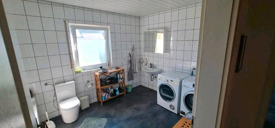 Dachgeschoßwohnung Ruppichteroth - 3.5 Zimmer, 106 m&sup2;, 240.000&euro; | Angebot:26545172