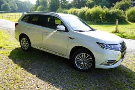 Mitsubishi Outlander 76.325 km 21.900 &euro; Halver 58553