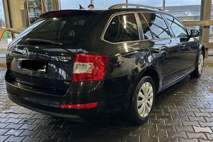 Skoda Octavia 243.000 km 7.490 &euro; Gummersbach 51643