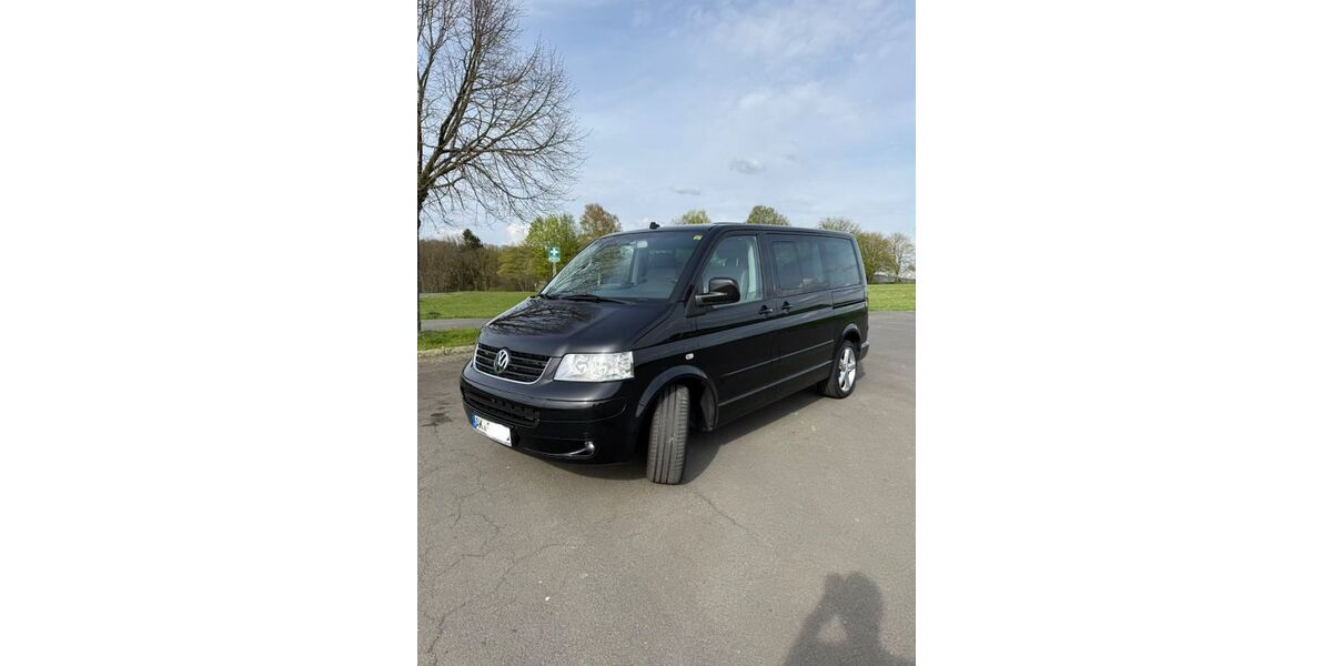 VW T5 Multivan 177.300 km 17.490 &euro; Fürthen 57539