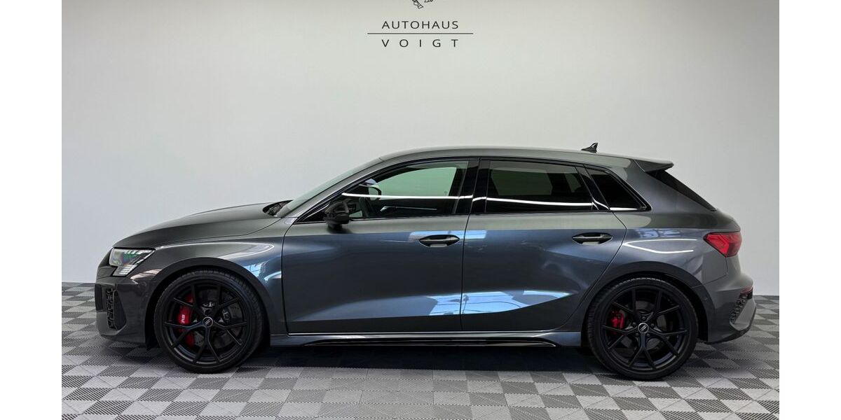 Audi RS3 37.705 km 51.690 &euro; Radevormwald 42477