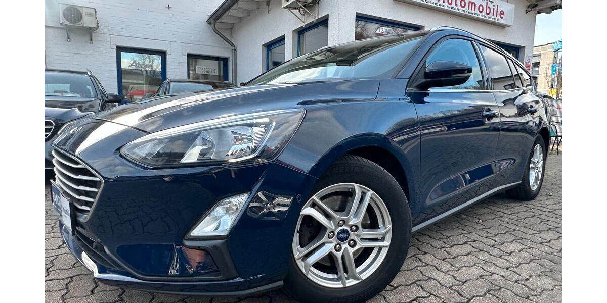 Ford Focus 142.000 km 11.949 &euro; Gummersbach (Zwischen Toom Markt und ATU) 51645