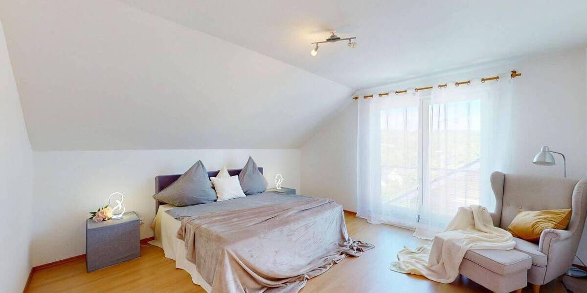Mehrfamilienhaus, Wohnhaus Eitorf - 7 Zimmer, 270 m&sup2;, 549.000&euro; | Angebot:26874960