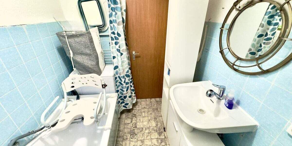 Etagenwohnung Waldbröl - 2 Zimmer, 50 m&sup2;, 78.000&euro; | Angebot:25742822