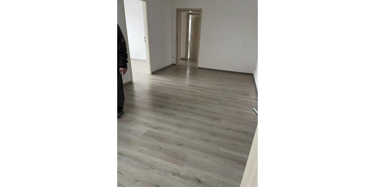 Etagenwohnung Reichshof - 4 Zimmer, 88 m&sup2;, 580&euro; | Angebot:24426866