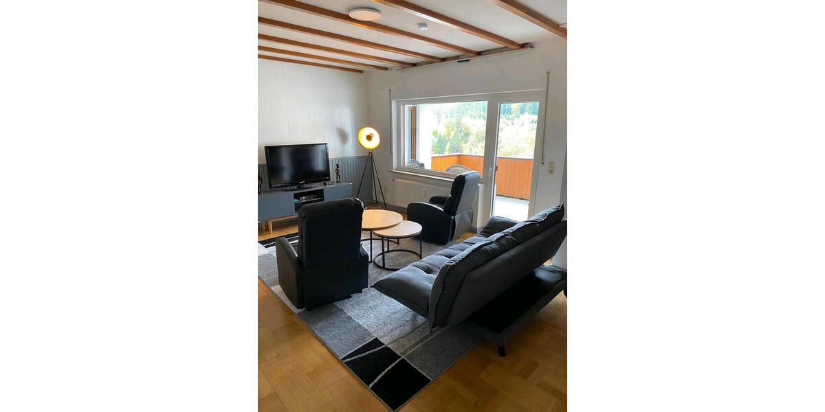 Etagenwohnung Morsbach - 4 Zimmer, 25&euro; | Angebot:23231762