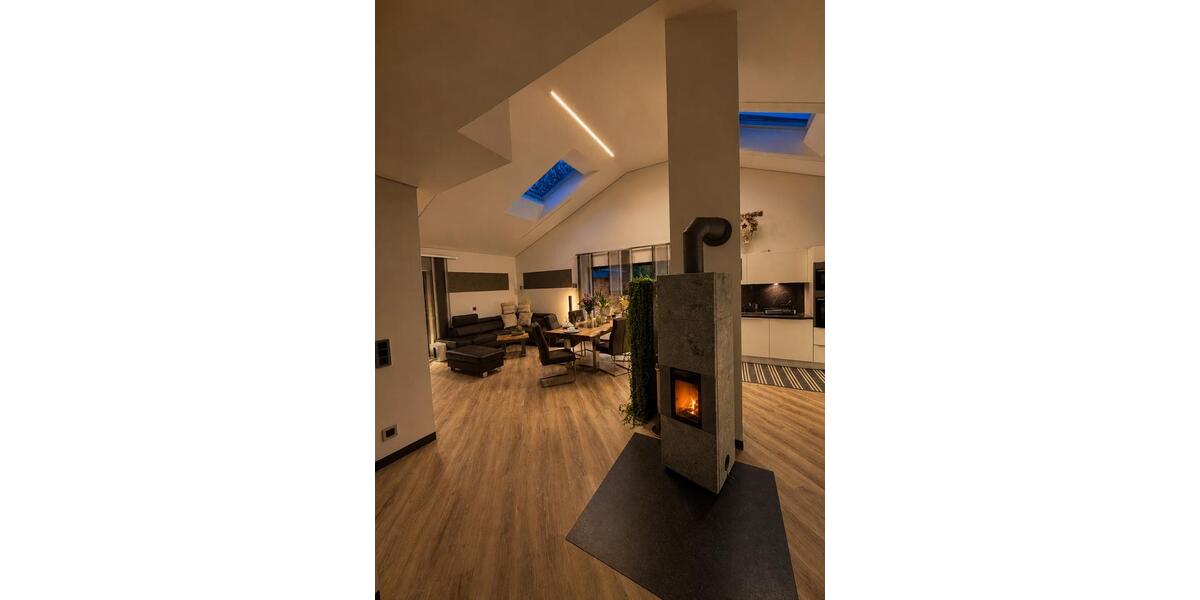 Einfamilienhaus Nümbrecht - 12 Zimmer, 250 m&sup2;, 735.000&euro; | Angebot:27245540
