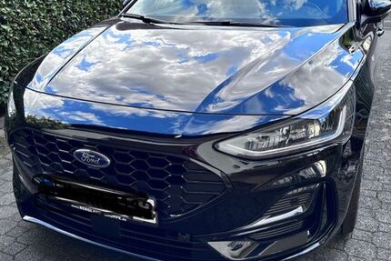 Ford Focus 14.500 km 25.600 &euro; Wiehl 51674