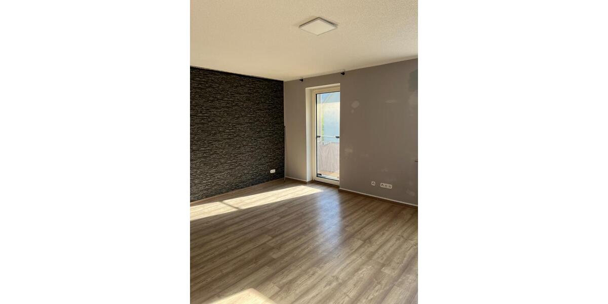 Etagenwohnung Plettenberg - 3.5 Zimmer, 81 m&sup2;, 585&euro; | Angebot:22909203