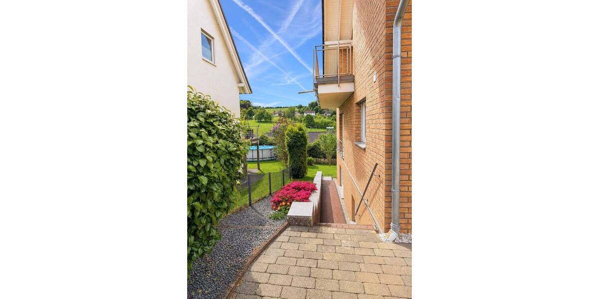 Mehrfamilienhaus, Wohnhaus Eitorf - 7 Zimmer, 270 m&sup2;, 549.000&euro; | Angebot:26874960