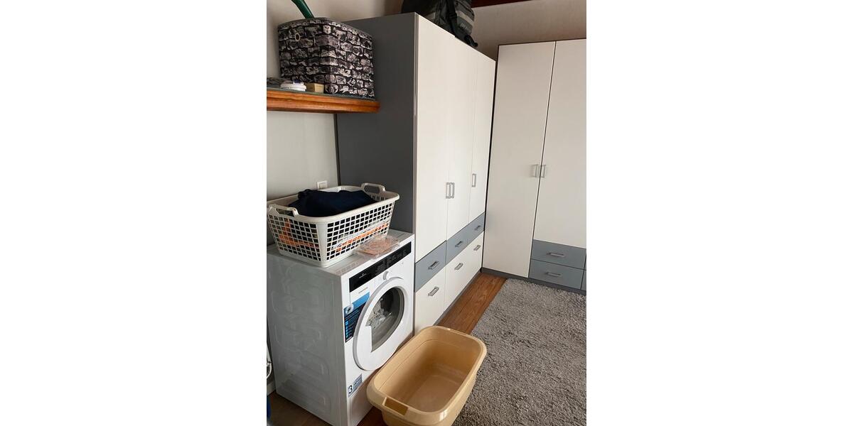 Etagenwohnung Werdohl - 5 Zimmer, 100 m&sup2;, 1.100&euro; | Angebot:25967572