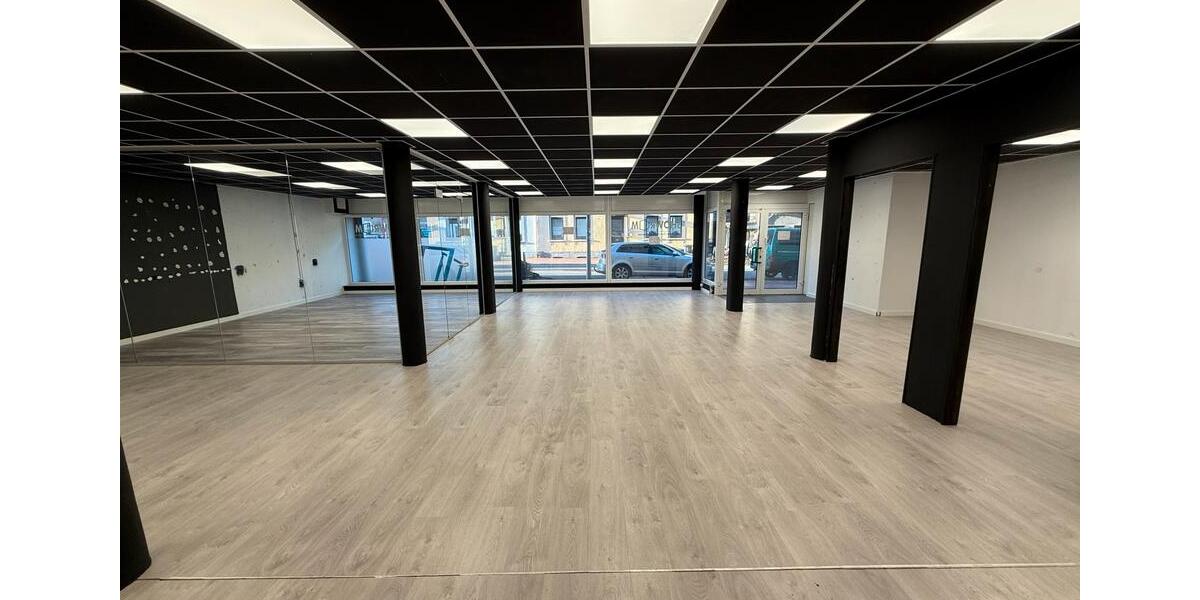 Gewerbeobjekt Lüdenscheid Staberg - 1.250&euro; | Angebot:26357610