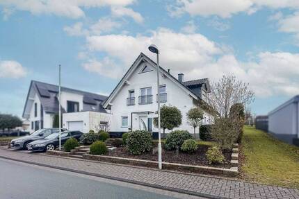 Haus Olpe - 6 Zimmer, 160 m&sup2;, 650.000&euro; | Angebot:26543132