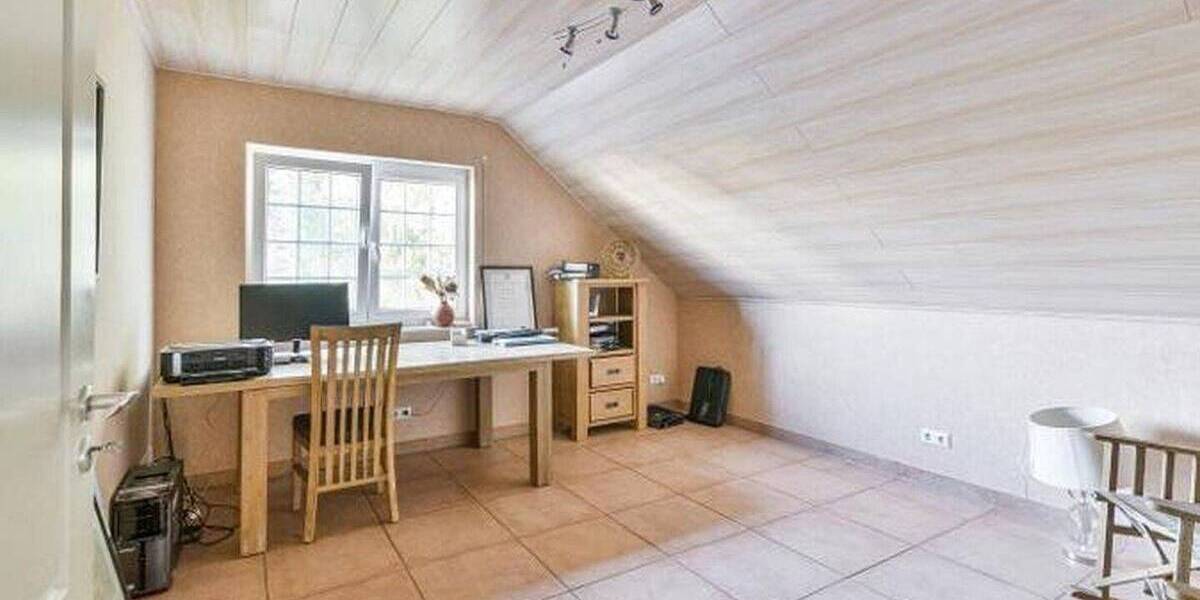 Einfamilienhaus Nordrhein-Westfalen - Waldbröl Rossenbach - 7 Zimmer, 187 m&sup2;, 530.000&euro; | Angebot:26064728