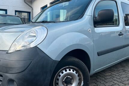 Renault Kangoo 87.500 km 8.449 &euro; Gummersbach (Zwischen Toom Markt und ATU) 51645